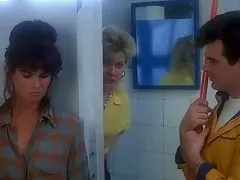 Caroline munro cfnm slakting høy