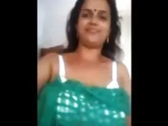 Mallu tante selfee nye