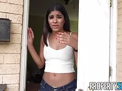 Propertysex - latina snakker ikke engelsk fucks hennes utleier