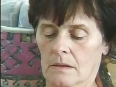 Lady viser alle 112