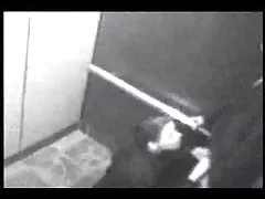 Sikkerhetsrådet cam - blow jobb i heis
