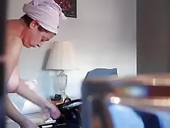 Tante naken skjulte cam