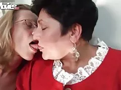 Morsomme filmer kåt bestemor lesbiske