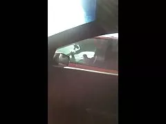 Dick blinket 2 kvinner