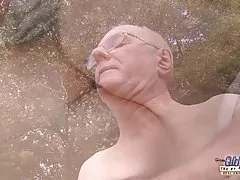 Heldig gamle avfeldige er dogging sin kinky varme rik unghundtispe