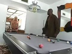 Vakre blonde med en fin jævla fitte av black dick