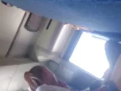 Blinkende bugle for 2 hot tenåringer i buss part1