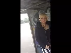 18 år gammel leggings offentlige parken spille store rumpa puppene