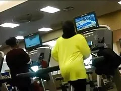Oppriktige phat ass arabisk milf trening p1