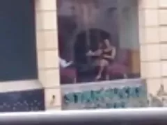 Horney libanesiske jente på starbucks beirut